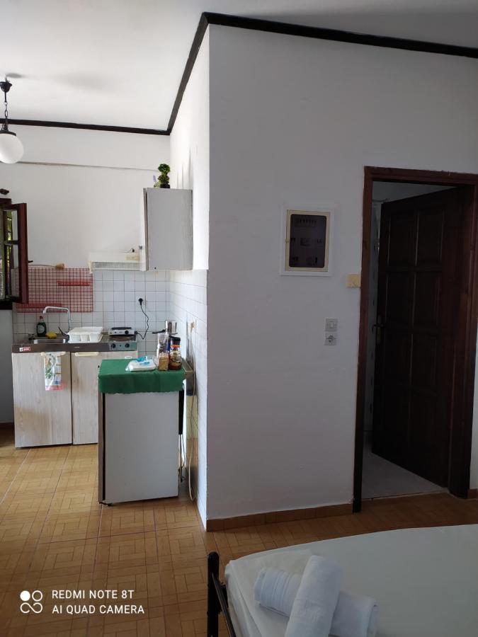 Zoe Apartment เอยอส ดิมิตริออส ภายนอก รูปภาพ